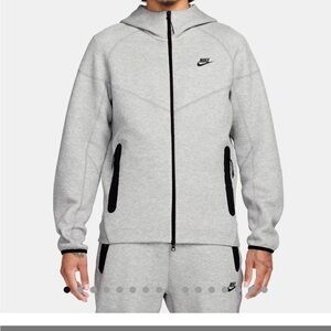 Nike Tech Sport Fleece